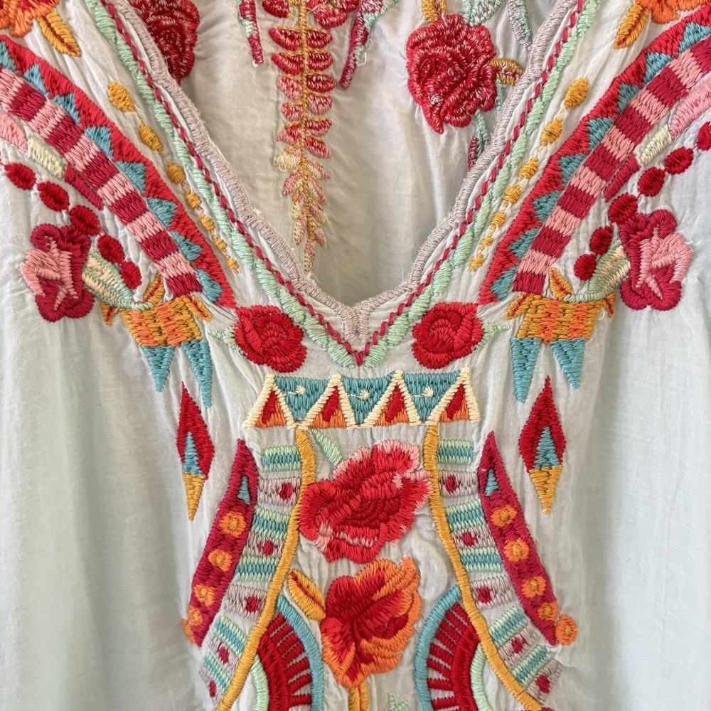 Johnny Was Embroidered Cleopatra Tunic Top Womens M Blue Asymmetric Boho Floral - Picture 5 of 10